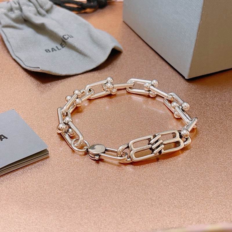 Balenciaga Bracelet 10yxx41